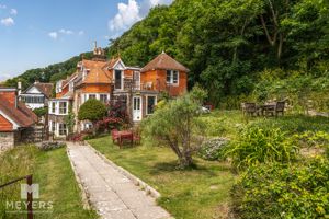 Photo 7- click for photo gallery